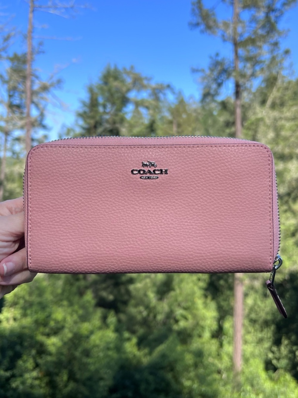 COACH Long Zip-Around Accordion Wallet Soft Pink with Silver Hardware AUTHENTIC